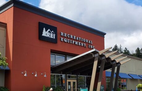 Issaquah Commons REI