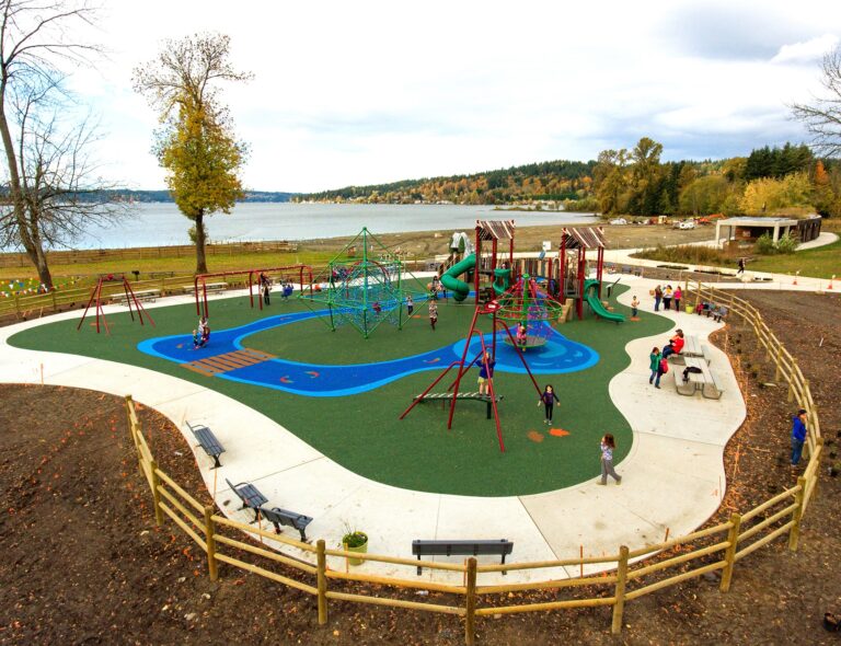 Lake Sammamish State Park playground